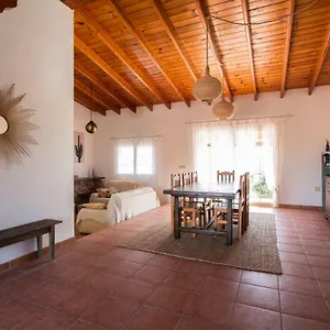 https://can-juan-pedro.balearic-islands.net